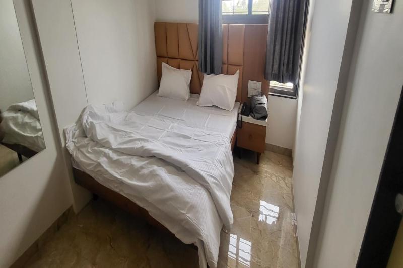 Hotel Ruchi Executive Satara Esterno foto